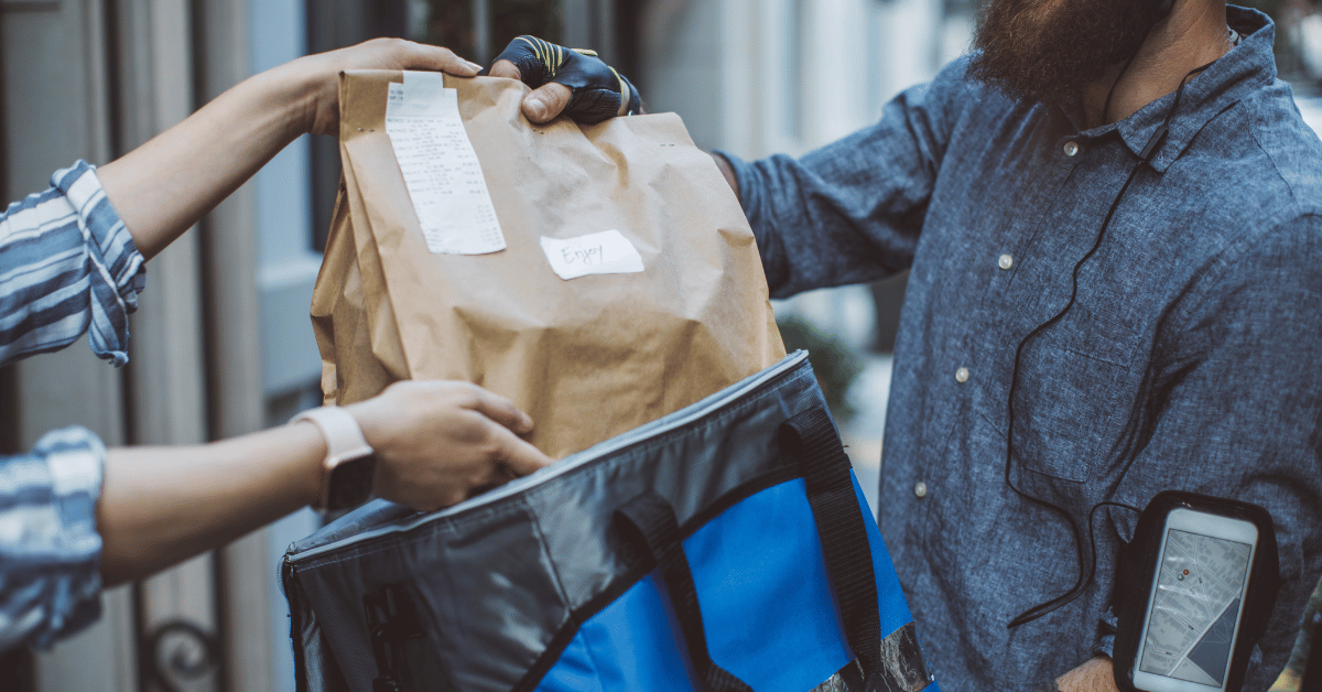Now that food delivery is booming, alcohol delivery is the new thing.